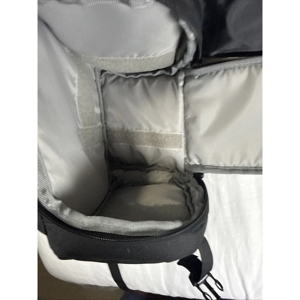 Lowepro Fastpack‎ 100 Camera Bag Backpack Used 4 Times EUC Red Dividers Padding